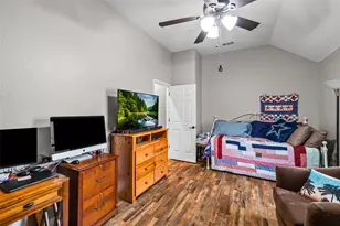 6905 Herman Jared Dr, North Richland Hills, TX 76182 - Photo 21