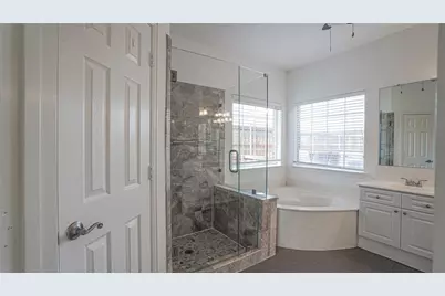 17744 Knollmeadow, Dallas, TX 75287 - Photo 21