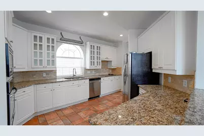 17744 Knollmeadow, Dallas, TX 75287 - Photo 11