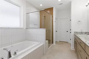 1630 Briscoe Manor Ct, College Station, TX 77845 - Photo 13