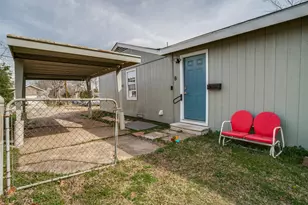 901 Park St, Greenville, TX 75401 - Photo 5