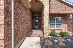 10424 Merced Lake Rd, Fort Worth, TX 76177 - Photo 3