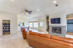 22034 Raintree, Whitney, TX 76692 - Photo 11