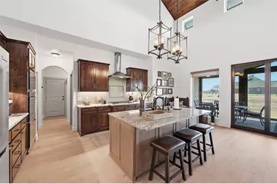 570 S Point Court, Aledo, TX 76008 - Photo 11