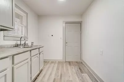 3731 Ave Avenue N, Fort Worth, TX 76105 - Photo 13