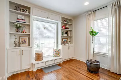 4924 Calmont Avenue, Fort Worth, TX 76107 - Photo 13