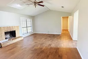 607 Springtime Dr, Cedar Hill, TX 75104 - Photo 3