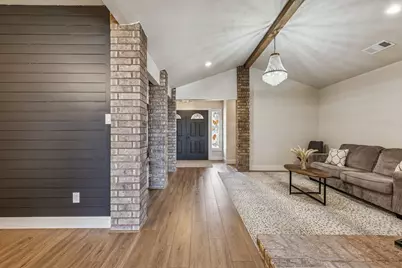 4512 Ranch View Road, Fort Worth, TX 76109 - Photo 3