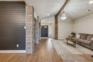 4512 Ranch View Rd, Fort Worth, TX 76109 - Photo 3