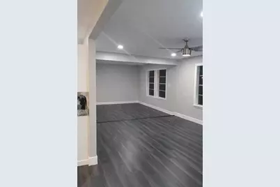 358 S Chambers Avenue, Emhouse, TX 75110 - Photo 3