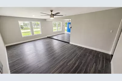 358 S Chambers Avenue, Emhouse, TX 75110 - Photo 5