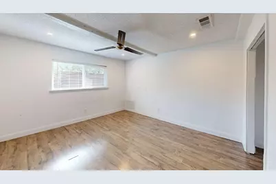 2131 Blossom Lane, Richardson, TX 75081 - Photo 11