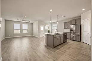 11308 Guinness Dr, Fort Worth, TX 76052 - Photo 3