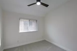 2727 Waterway Dr, Grand Prairie, TX 75054 - Photo 17