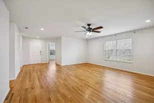 212 Silver Spur Dr, Waxahachie, TX 75165 - Photo 7