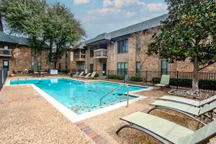10716 Park Village Pl, Dallas, TX 75230 - Photo 15