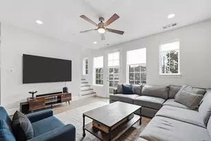 1900 Caddo St, Dallas, TX 75204 - Photo 11