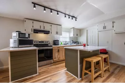 309 W Bryant Street, Elm Mott, TX 76640 - Photo 5