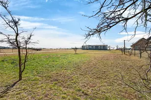 8685 T L Ranch Rd, Ponder, TX 76259 - Photo 5