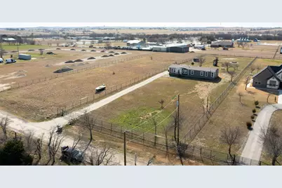 8685 Tl Ranch Road, Ponder, TX 76259 - Photo 33