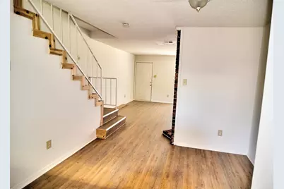 9419 Olde Towne Row, Dallas, TX 75227 - Photo 3