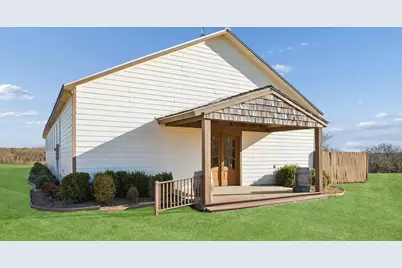 1922 Bethel Cannon Road, Whitewright, TX 75491 - Photo 31