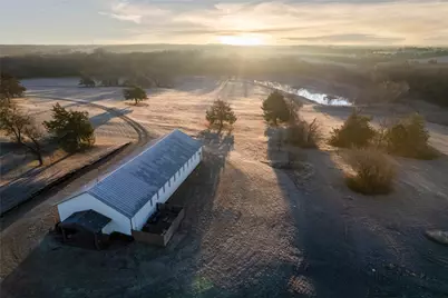 1922 Bethel Cannon Road, Whitewright, TX 75491 - Photo 33