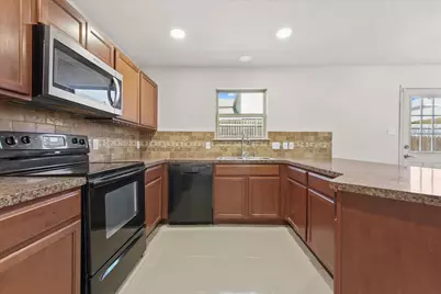 5500 Stone Meadow Lane, Fort Worth, TX 76179 - Photo 11