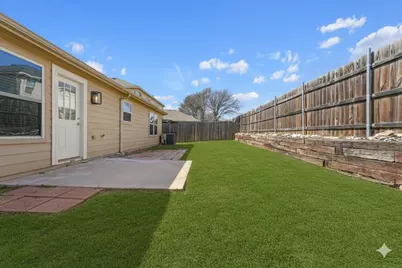 5500 Stone Meadow Lane, Fort Worth, TX 76179 - Photo 17