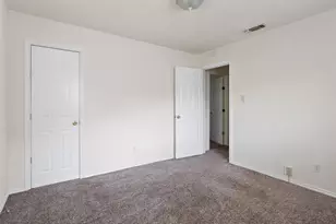 1811 Hidden Valley Rd, Granbury, TX 76049 - Photo 23