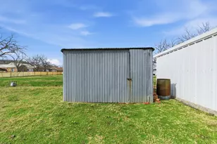 207 Pine St, Gordon, TX 76453 - Photo 27