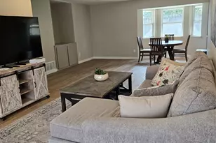 417 Lena Ln, Burleson, TX 76028 - Photo 5