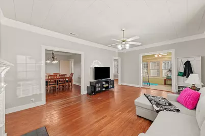 2221 Walnut Street, Greenville, TX 75401 - Photo 3