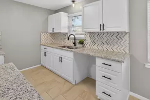 8155 Shafter Dr, Dallas, TX 75227 - Photo 11