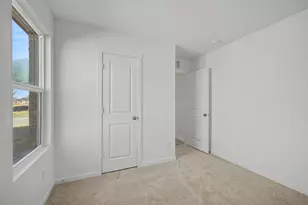 961 Prestonwood Ln, Keene, TX 76059 - Photo 15