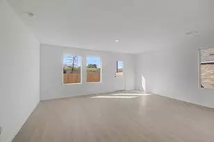 961 Prestonwood Ln, Keene, TX 76059 - Photo 21