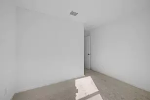 961 Prestonwood Ln, Keene, TX 76059 - Photo 17