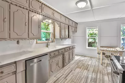 1005 N Neal Street, Commerce, TX 75428 - Photo 11