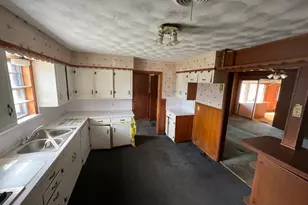 2477 Pinebluff Dr, Dallas, TX 75228 - Photo 5