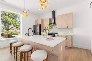 2015 N Prairie Ave, Dallas, TX 75204 - Photo 5