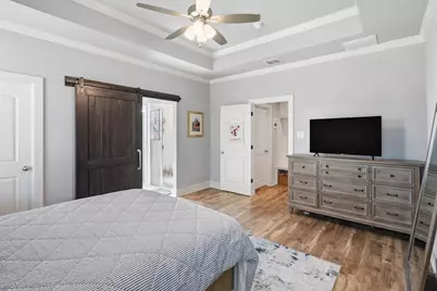 4004 Gallivant Drive, Granbury, TX 76049 - Photo 15