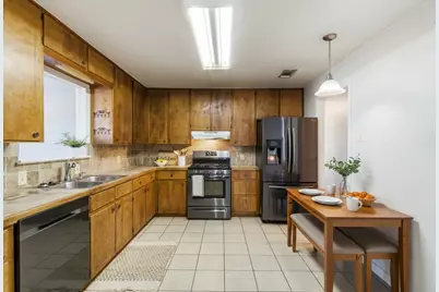 504 N Hall Street, Hamilton, TX 76531 - Photo 9