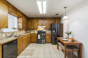 504 N Hall St, Hamilton, TX 76531 - Photo 9