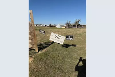 515 Country Road 176, Whitesboro, TX 76273 - Photo 1