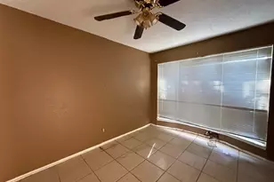 3313 Oak Timber Dr, Fort Worth, TX 76119 - Photo 3