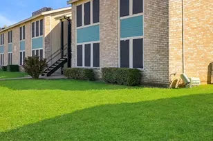 601 Bellaire Dr, Hurst, TX 76053 - Photo 13