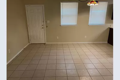 208 Bobbie Ann Court, Granbury, TX 76049 - Photo 3