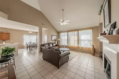 1019 Morningside Drive, Grand Prairie, TX 75052 - Photo 13