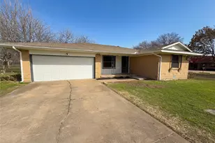 309 Cooper St, Cedar Hill, TX 75104 - Photo 1