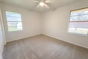 309 Cooper St, Cedar Hill, TX 75104 - Photo 9